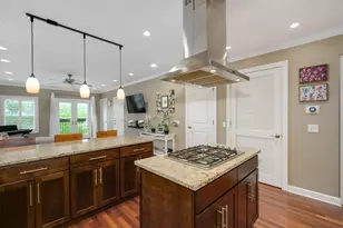 2849 N Ashland Ave, Chicago, IL 60657 - Photo 10