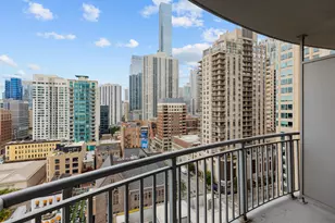 600 N Dearborn St, Chicago, IL 60654 - Photo 22