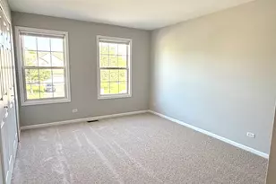 166 Avalon Ct, Roselle, IL 60172 - Photo 20