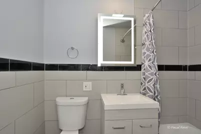 336 E Russell Street #2, Barrington, IL 60010 - Photo 12