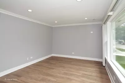 336 E Russell Street #2, Barrington, IL 60010 - Photo 6