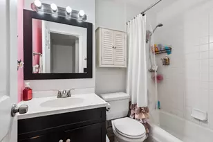 1171 Bunker Hill Ct, Wheaton, IL 60189 - Photo 8