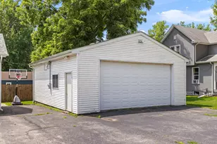 221 Castle St, Sandwich, IL 60548 - Photo 20