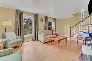 7450 S Euclid Pkwy, Chicago, IL 60649 - Photo 2