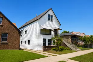 11144 S Green Bay Ave, Chicago, IL 60617 - Photo 1