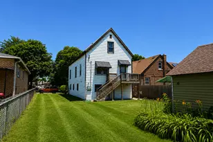 11144 S Green Bay Ave, Chicago, IL 60617 - Photo 4