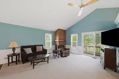 150 Inverness Court #2, Elk Grove Village, IL 60007 - Photo 8