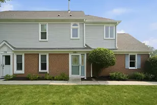 150 Inverness Ct, Elk Grove Village, IL 60007 - Photo 1