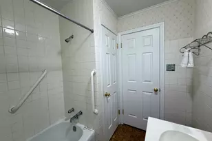 11247 S Albany Ave, Chicago, IL 60655 - Photo 12
