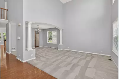 607 Mansfield Way, Oswego, IL 60543 - Photo 4