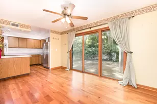 10 Hollycourt Terrace, Lake Zurich, IL 60047 - Photo 10