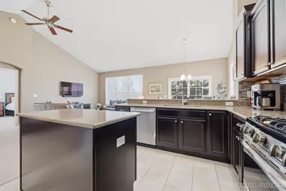 2747 Northmoor Drive, Naperville, IL 60564 - Photo 10