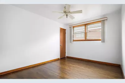 9530 S Union Avenue, Chicago, IL 60628 - Photo 12