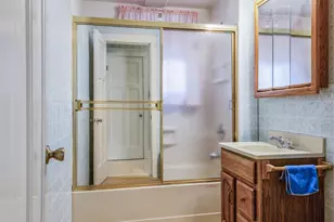 502 E 4th St, Momence, IL 60954 - Photo 16