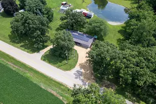 3365 N Blackhawk Rd, Byron, IL 61010 - Photo 68
