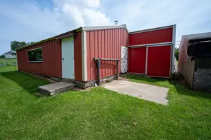 3365 N Blackhawk Rd, Byron, IL 61010 - Photo 32