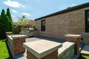 2537 Willow St, Franklin Park, IL 60131 - Photo 2