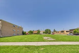 1634 N 32nd Ave, Melrose Park, IL 60160 - Photo 1
