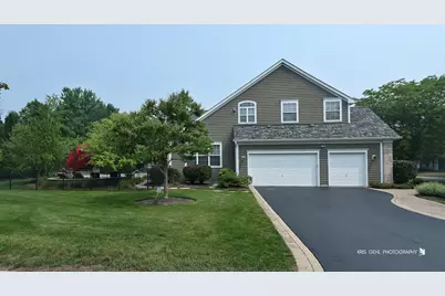 8106 Boulder Court, Long Grove, IL 60047 - Photo 2