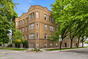2152 W Ainslie St, Chicago, IL 60625 - Photo 1