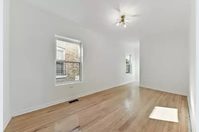 7801 S Eberhart Avenue, Chicago, IL 60619 - Photo 20
