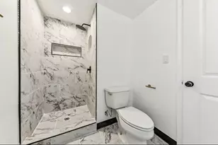 7801 S Eberhart Ave, Chicago, IL 60619 - Photo 18