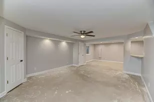 2322 Pagosa Springs Dr, Aurora, IL 60503 - Photo 48