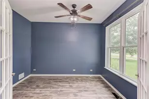 2322 Pagosa Springs Dr, Aurora, IL 60503 - Photo 10