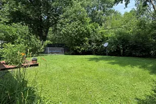 2059 215th Pl, Sauk Village, IL 60411 - Photo 16