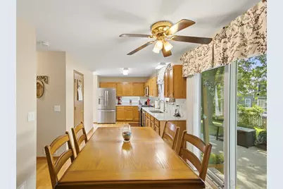 14 W Country Walk Drive, Round Lake Beach, IL 60073 - Photo 16