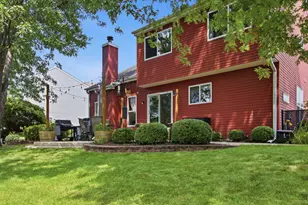 14 W Country Walk Dr, Round Lake Beach, IL 60073 - Photo 40