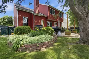 14 W Country Walk Dr, Round Lake Beach, IL 60073 - Photo 46