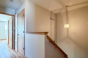 2239 Reflections Dr, Aurora, IL 60502 - Photo 8