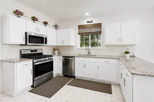 1819 Krowka Dr, Des Plaines, IL 60018 - Photo 10