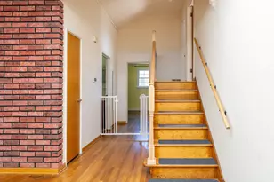 425 S Clarendon Ave, Addison, IL 60101 - Photo 14