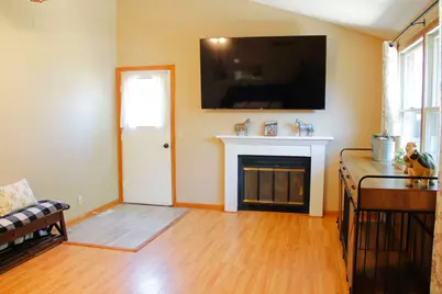 1260 Deerpath Drive, Morris, IL 60450 - Photo 6