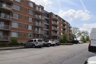 2200 S Stewart Ave, Lombard, IL 60148 - Photo 1