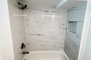 11344 S Parnell Ave, Chicago, IL 60628 - Photo 22