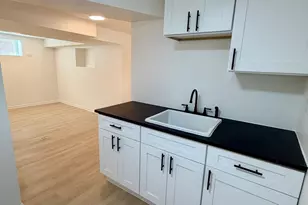 11344 S Parnell Ave, Chicago, IL 60628 - Photo 20