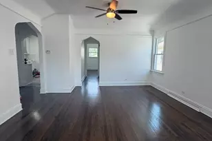 11344 S Parnell Ave, Chicago, IL 60628 - Photo 12