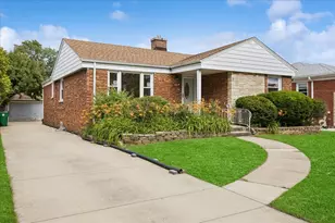 1307 Hull Ave, Westchester, IL 60154 - Photo 2