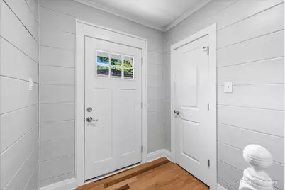 24060 N Lakeside Drive, Lake Zurich, IL 60047 - Photo 6