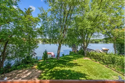 24060 N Lakeside Drive, Lake Zurich, IL 60047 - Photo 4