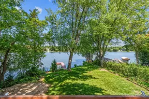 24060 N Lakeside Dr, Lake Zurich, IL 60047 - Photo 4