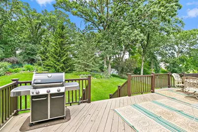 101 S Cedarcrest Drive, Schaumburg, IL 60193 - Photo 30