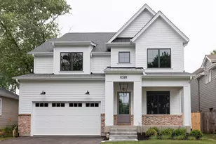905 N Webster St, Naperville, IL 60563 - Photo 2