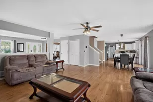3006 Arbor Dr, McHenry, IL 60050 - Photo 4