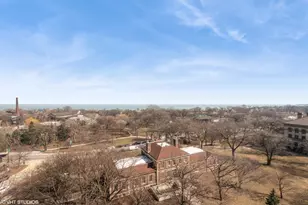 2000 N Lincoln Park W, Chicago, IL 60614 - Photo 12