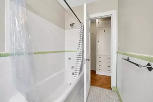 2000 N Lincoln Park W, Chicago, IL 60614 - Photo 8