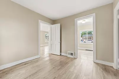 523 Batavia Avenue, Aurora, IL 60506 - Photo 12